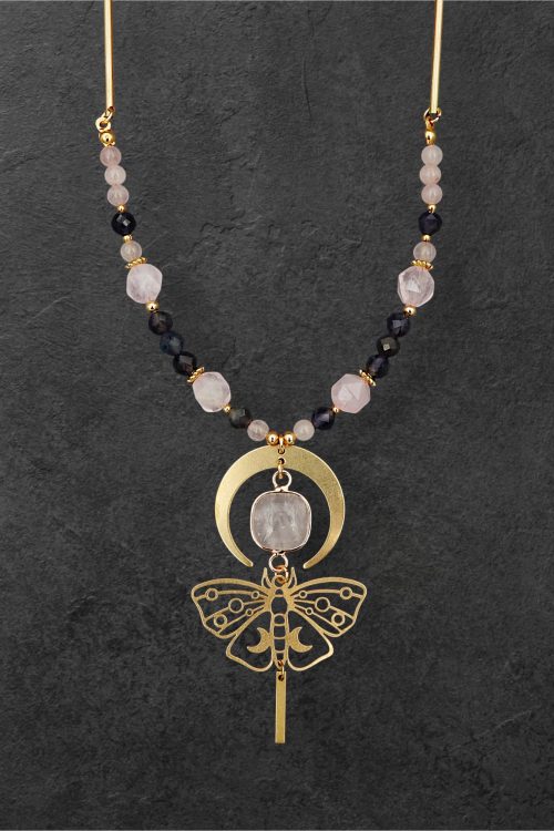 Kaelaehe roosa  kvartsi ja liblikaga